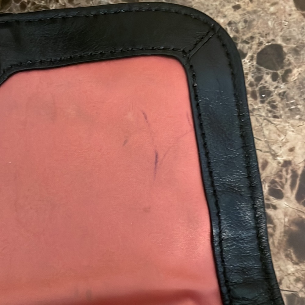 Large Coach wristlet - Picture 4 of 11